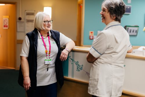 What it's like to volunteer for the hospice